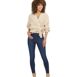 SPANX Ankle Skinny Jeans in Midnight Shade Size Small